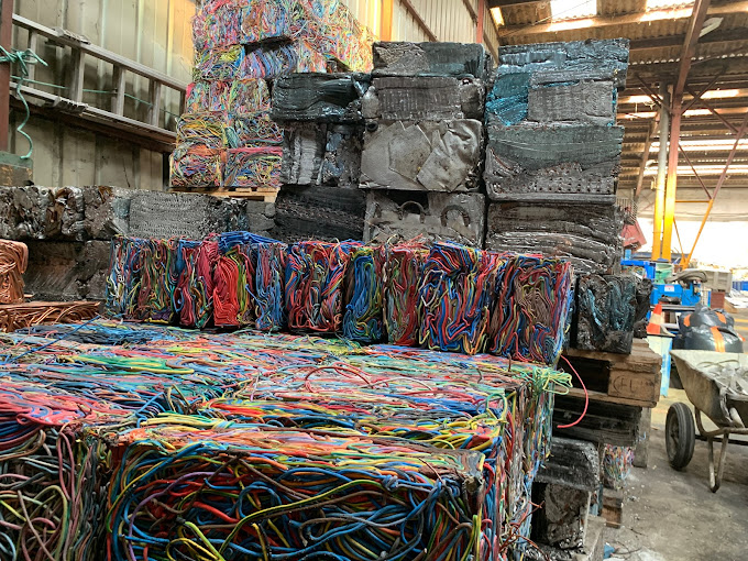 DALMASSO FERS ET MÉTAUX - Photo 5