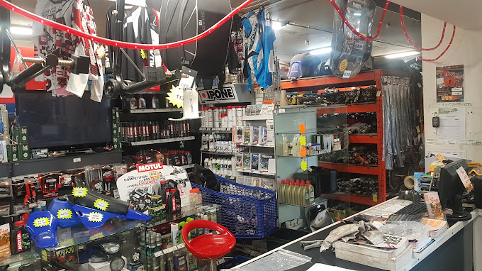 Provence Moto Casse - Photo 2