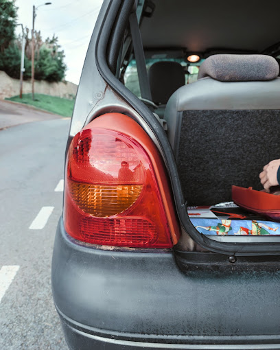 Dubourg Automobiles - Photo 6