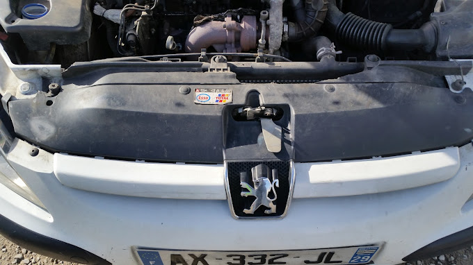 Auto Pièces 35 - Photo 5