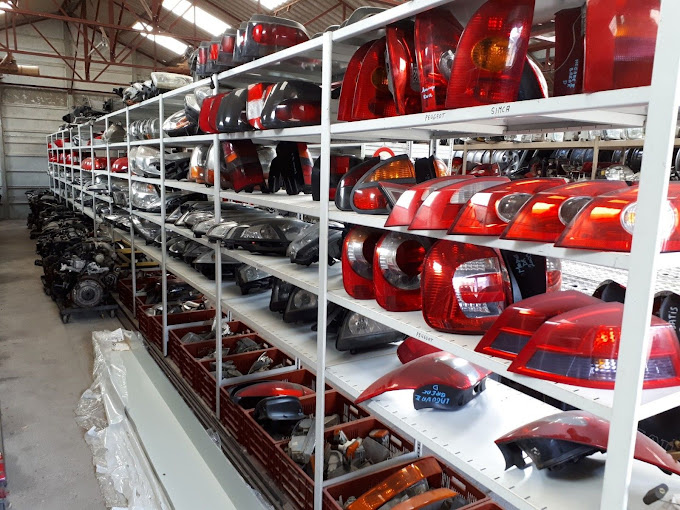 Casse Autos MEUNIER Christophe - Photo 2