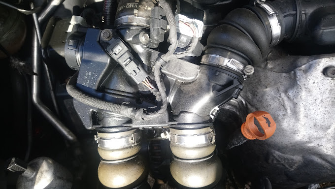 Pièces Auto 2001 - Photo 2