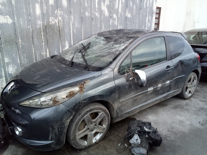 Pièces Auto 2001 - Photo 5