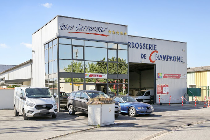 CARROSSERIE DE CHAMPAGNE - Photo 6