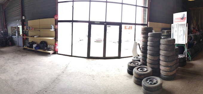 CASSE RN 74 (PIECES AUTO OCCASION) - Photo 2