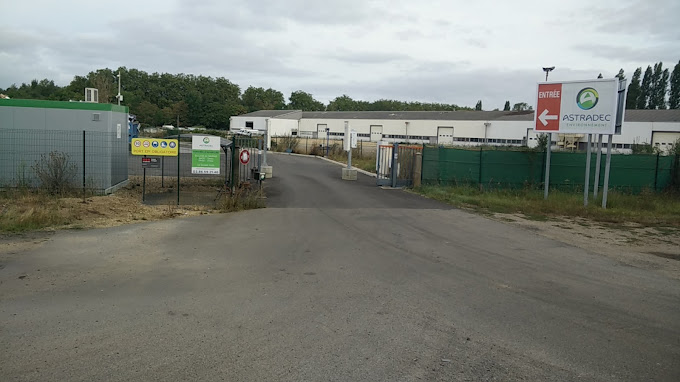 ASTRA RECYCLAGE ST FLORENT SUR CHER - Photo 3