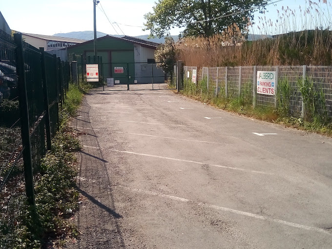 SARL ALBERDI (Casse automobile/ Centre Vhu / Desguace / Rachat métaux-ferraille) - Photo 4