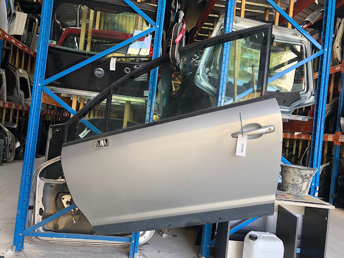 ROUEN AUTOMOBILES SERVICES - Photo 6