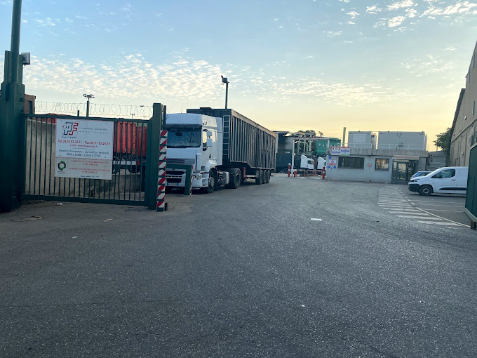 P.R.O.F.E.R - Photo 3