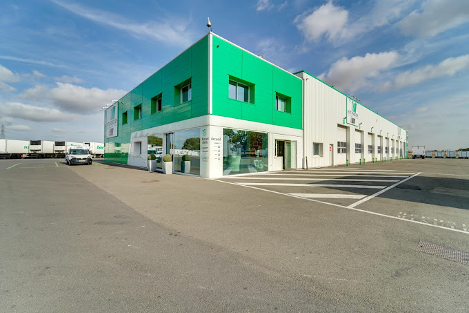 Petit Forestier - Location de véhicules frigorifiques - Photo 2